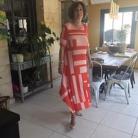 Caroline avec un complément de revenu.